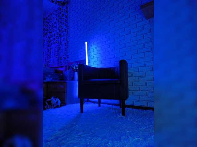 GORIGLAZ live webcam show