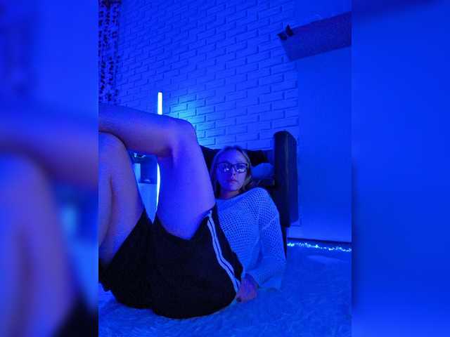 GORIGLAZ live cam on BongaCams