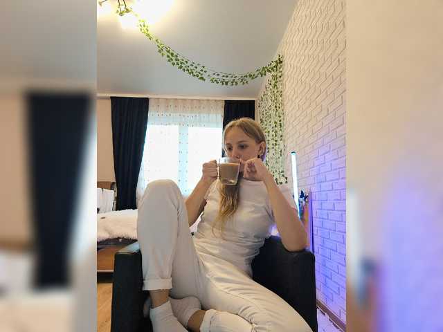 GORIGLAZ live cam on BongaCams