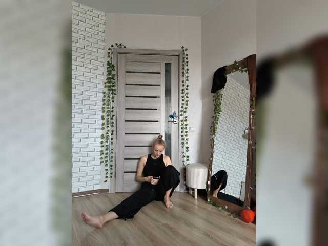 GORIGLAZ live cam on BongaCams