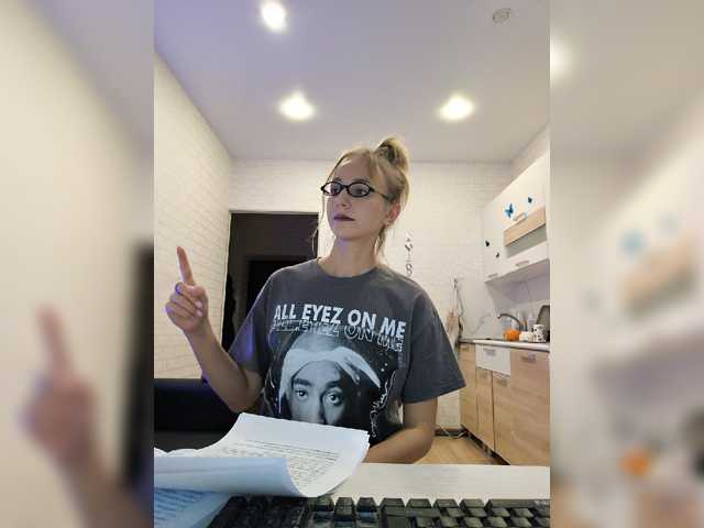 GORIGLAZ live cam on BongaCams