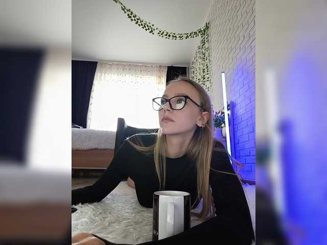 GORIGLAZ live cam on BongaCams