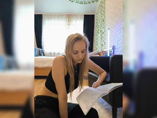 GORIGLAZ live cam on BongaCams