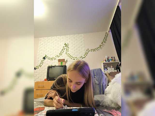 GORIGLAZ live cam on BongaCams