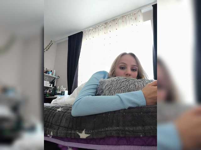 GORIGLAZ Nude Live Sex Shows