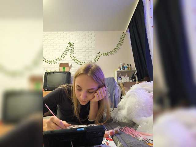 GORIGLAZ live cam on BongaCams
