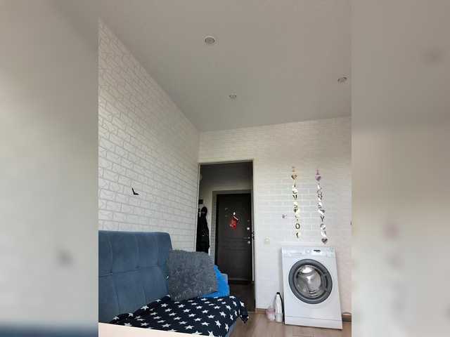 GORIGLAZ live webcam show