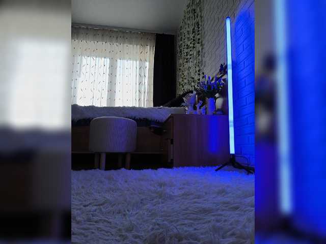 стрип от GORIGLAZ