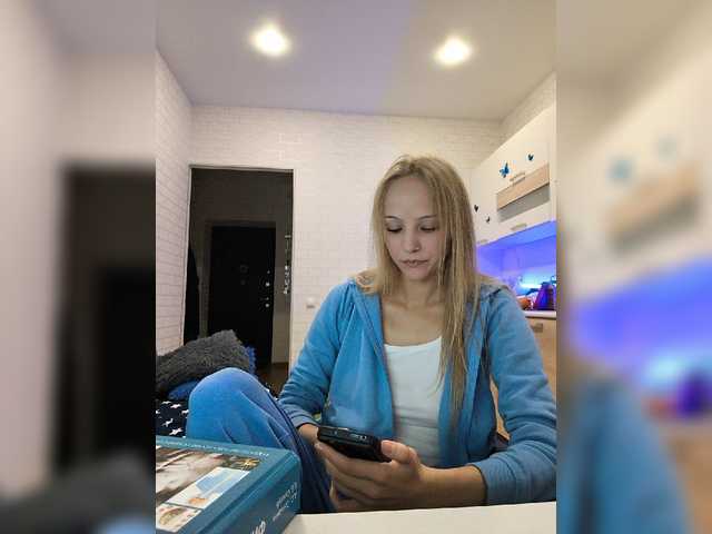 GORIGLAZ live cam on BongaCams