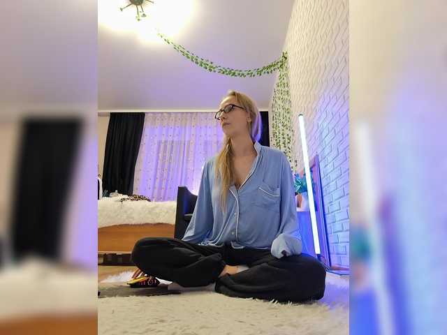 GORIGLAZ live cam on BongaCams
