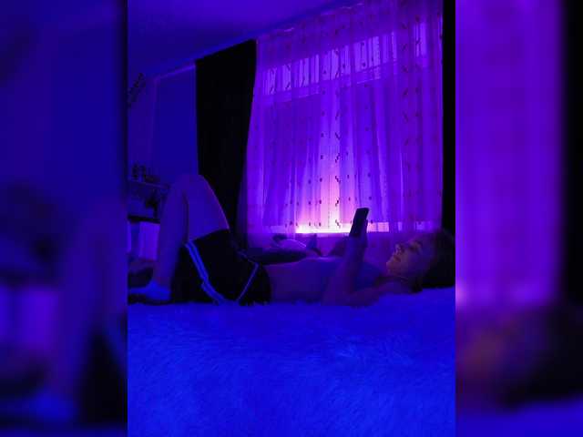 GORIGLAZ live cam on BongaCams