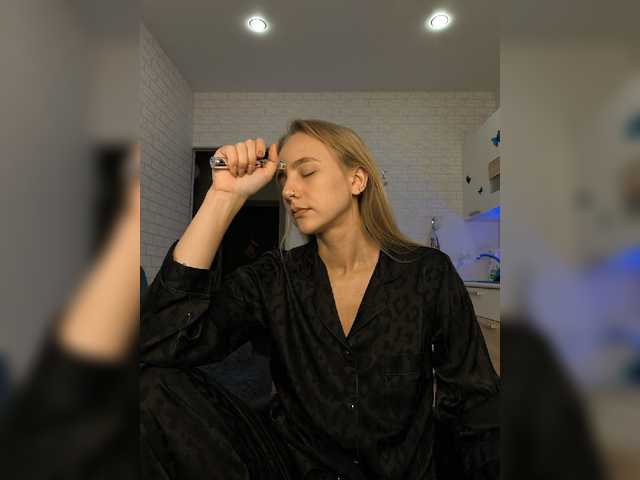 ROSALIA live webcam show