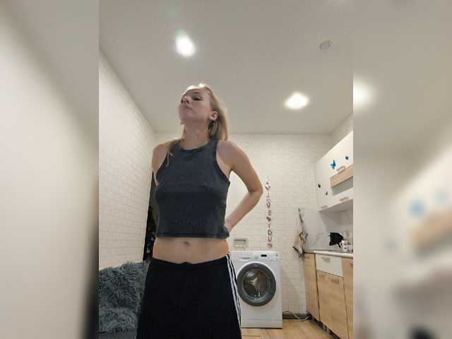 GORIGLAZ live cam on BongaCams