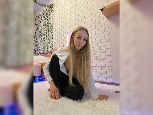 GORIGLAZ's BongaCams show and profile