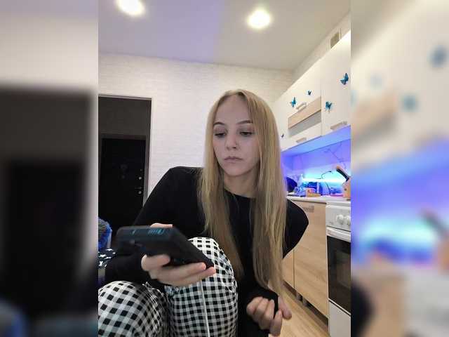 GORIGLAZ live cam on BongaCams