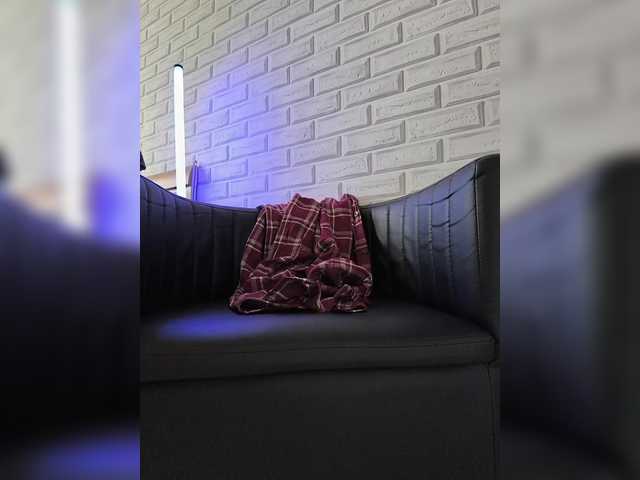 GORIGLAZ live webcam show