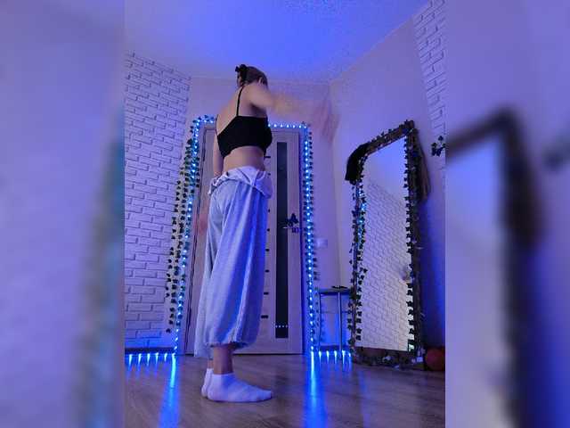 GORIGLAZ live cam on BongaCams