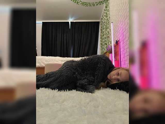 GORIGLAZ's BongaCams show and profile