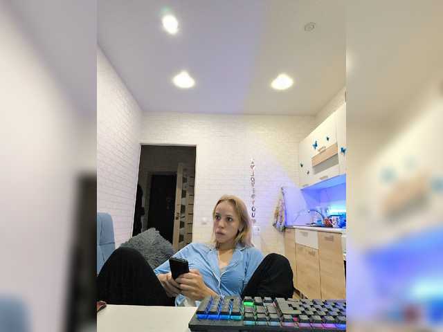 GORIGLAZ live cam on BongaCams
