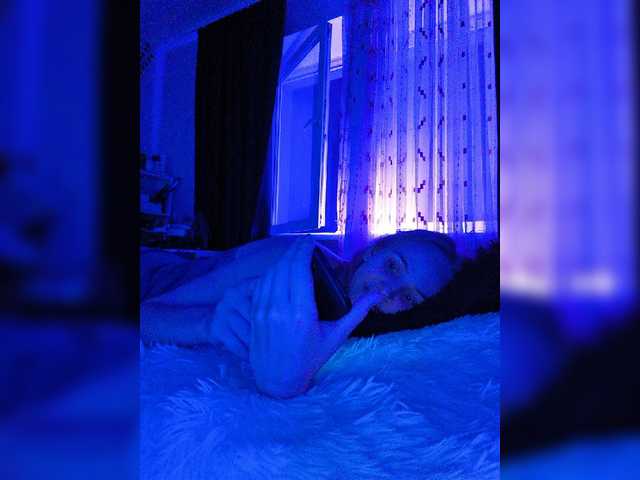 GORIGLAZ live cam on BongaCams