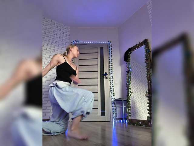 GORIGLAZ live cam on BongaCams