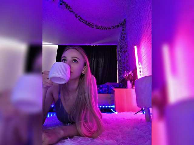 GORIGLAZ's BongaCams show and profile