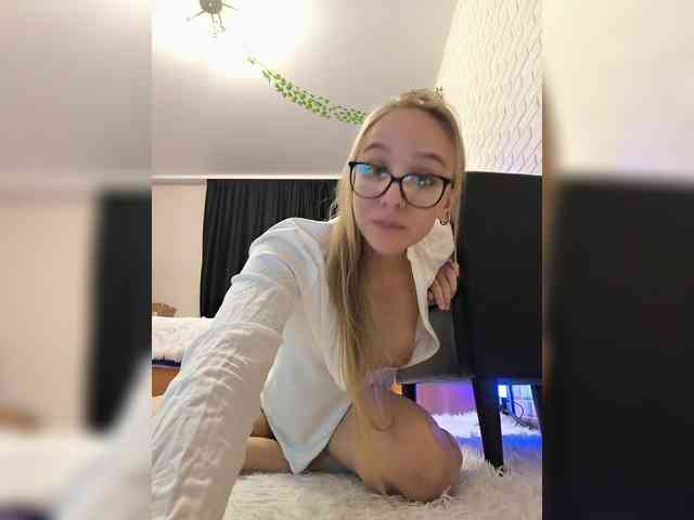 GORIGLAZ webcam