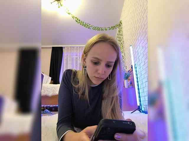 GORIGLAZ webcam