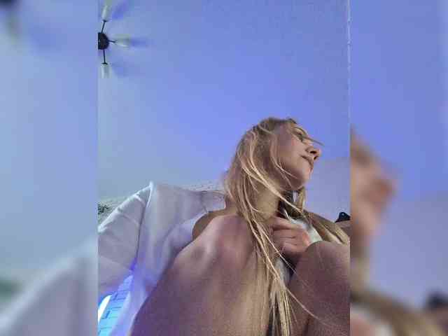 GORIGLAZ webcam