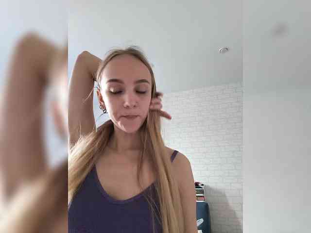 GORIGLAZ Live Webcam on BongaCams