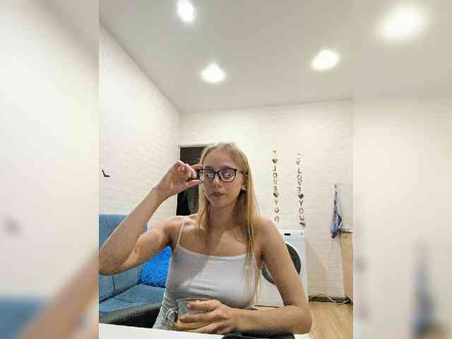GORIGLAZ webcam