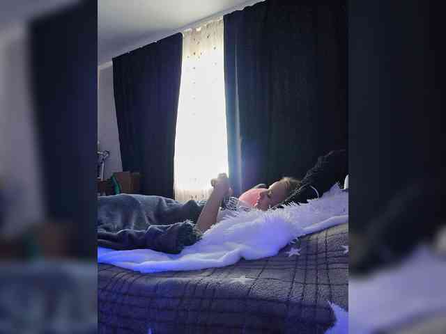 GORIGLAZ webcam