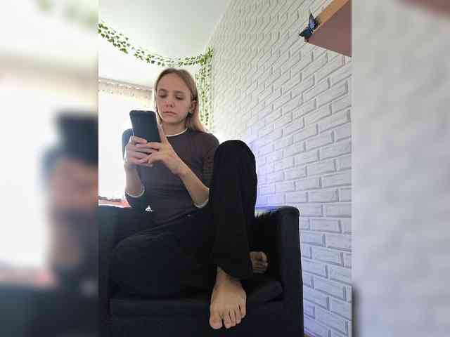 GORIGLAZ webcam