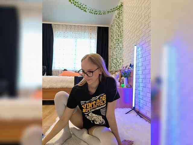 GORIGLAZ webcam