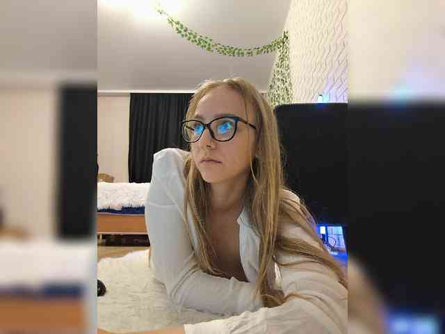 GORIGLAZ webcam
