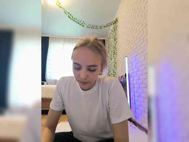 GORIGLAZ webcam