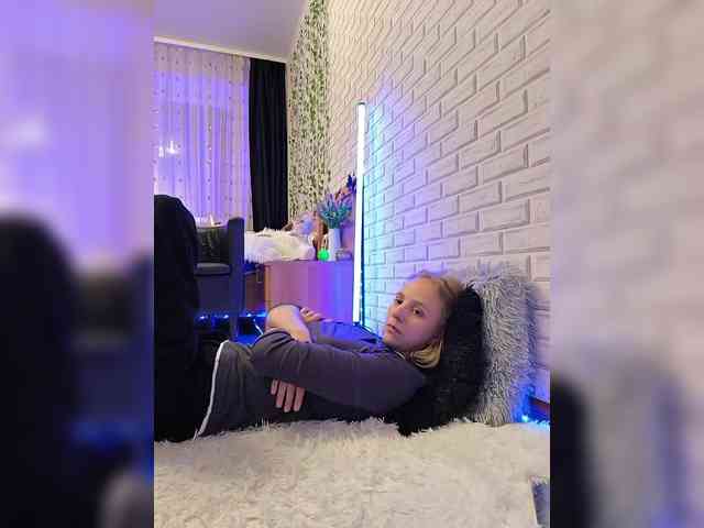 GORIGLAZ Live Webcam on BongaCams