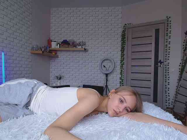 GORIGLAZ webcam