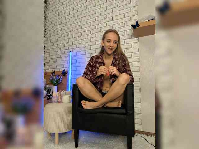GORIGLAZ Sex Cam Show