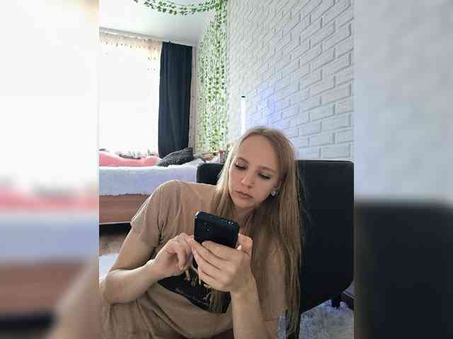 GORIGLAZ webcam