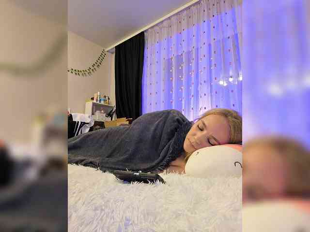 GORIGLAZ Sex Cam Show