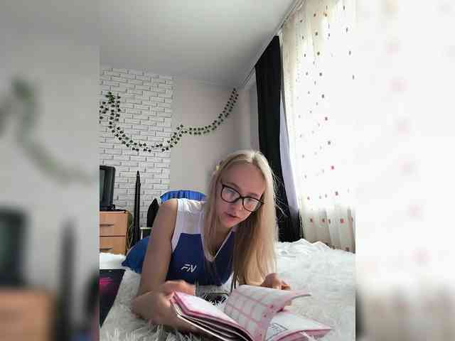 GORIGLAZ webcam