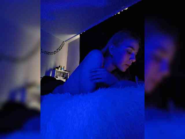 GORIGLAZ webcam