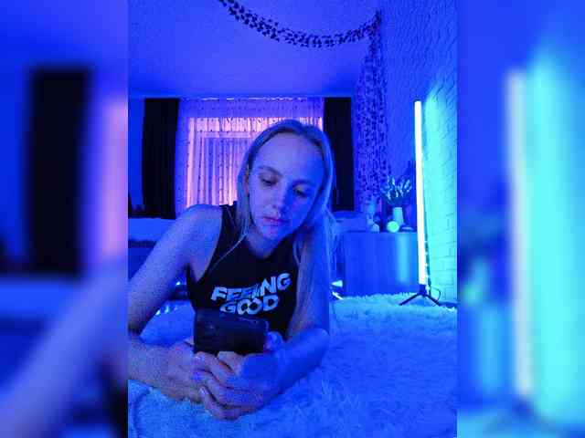 GORIGLAZ webcam