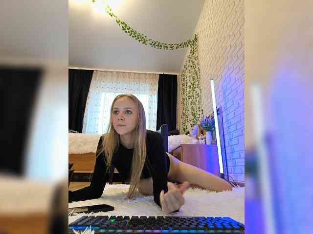 GORIGLAZ webcam