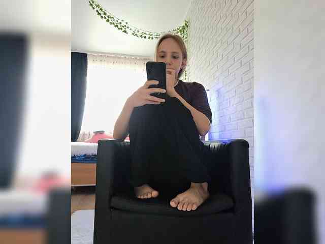 GORIGLAZ webcam