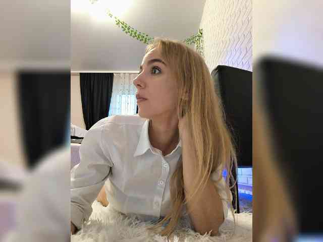 GORIGLAZ Sex Cam Show