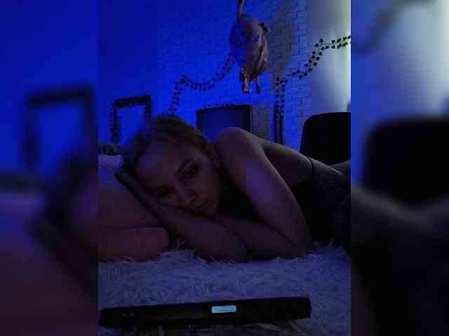 GORIGLAZ webcam