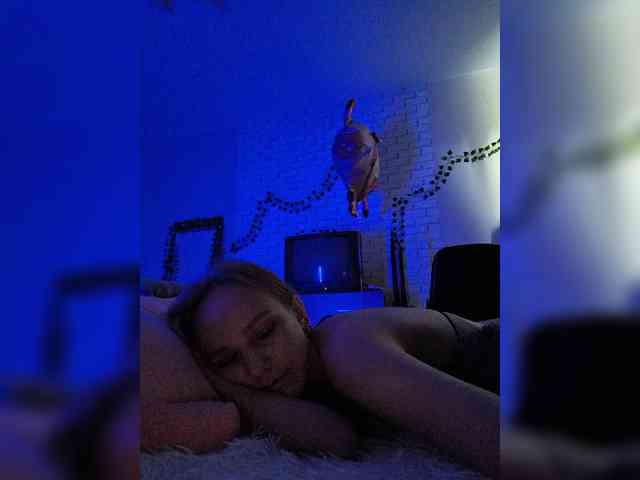GORIGLAZ webcam
