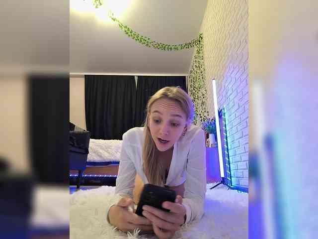 GORIGLAZ webcam